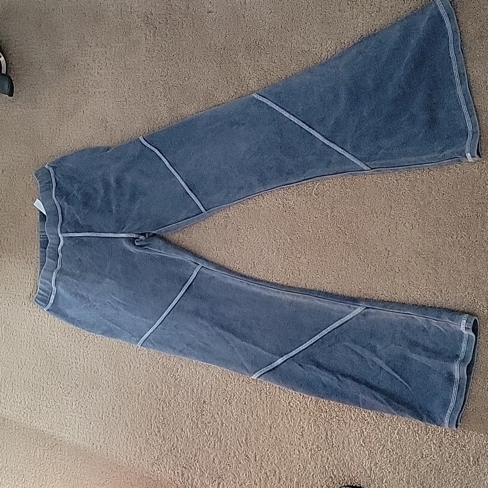 Halara flare Grey lounge pants